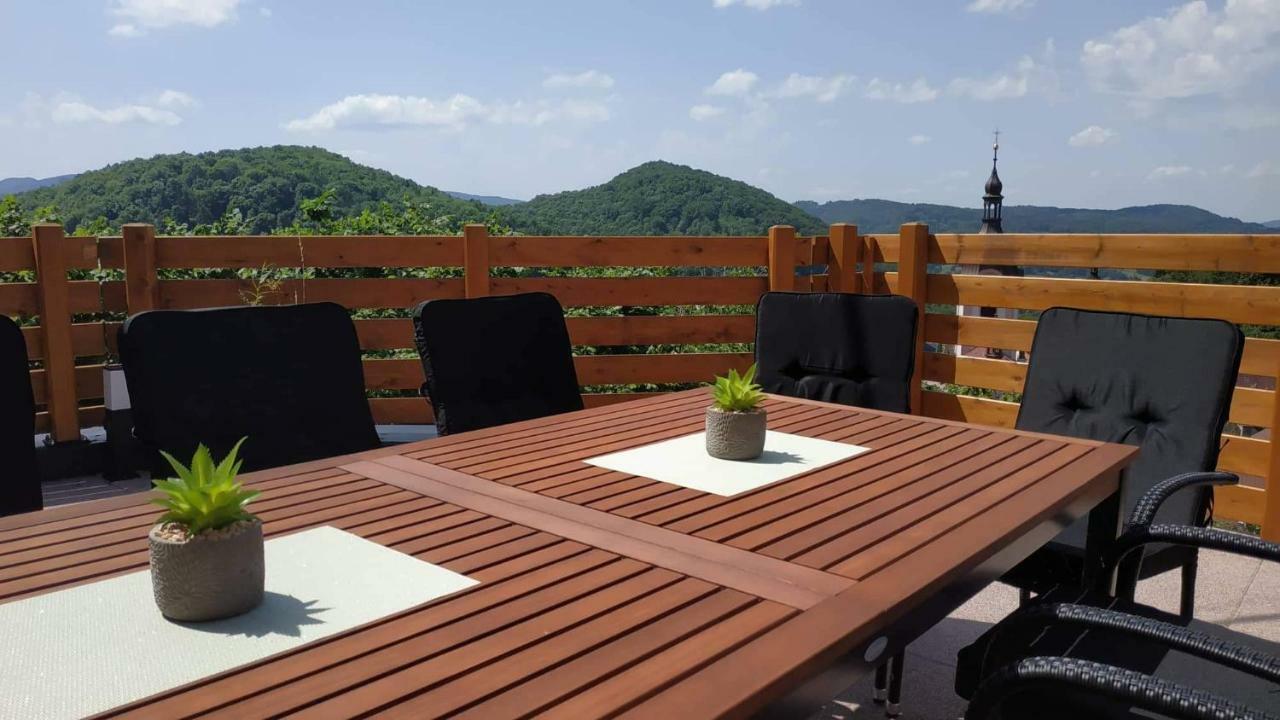 Bila Hora Stramberk Apartment ภายนอก รูปภาพ